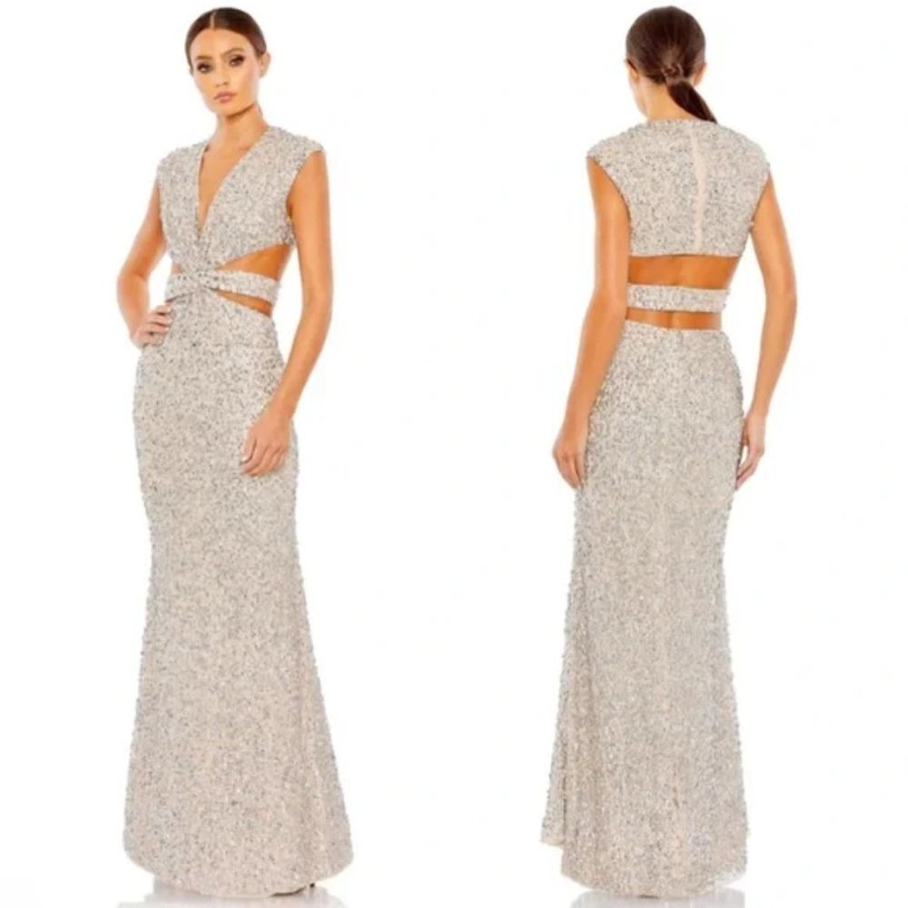 MAC DUGGAL Sequin Cutout Trumpet Gown in Nude/Silver Size US 10 NWT